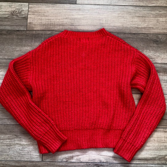 Red Cropped Crewneck Knit Sweater - Picture 2 of 3